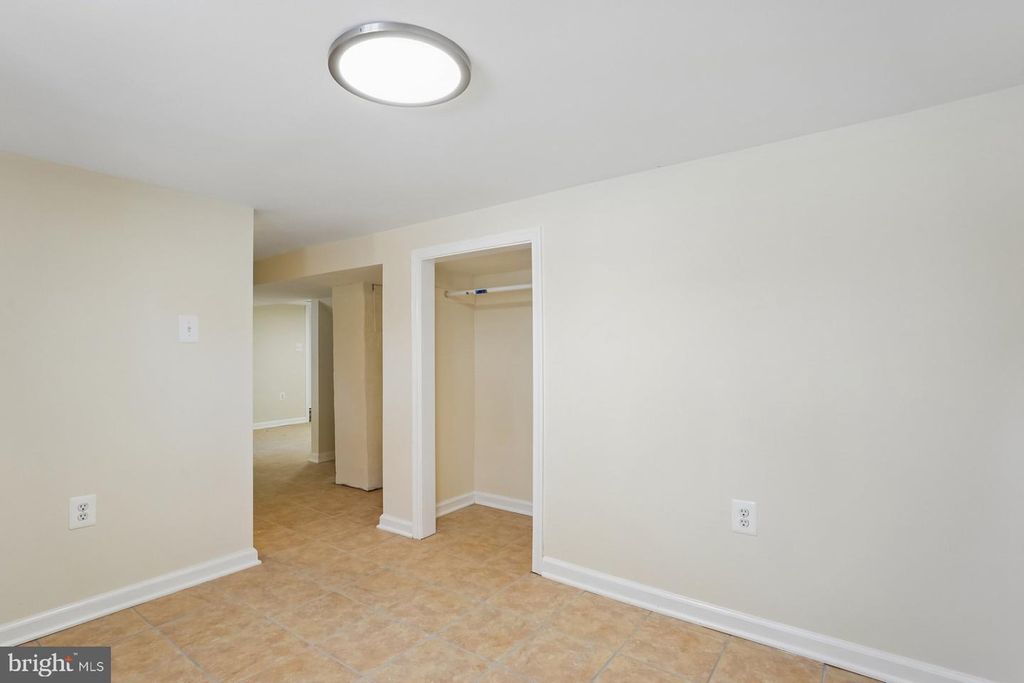Image 16 of property listing at 1126 INGLESIDE, Baltimore, MD 21207
