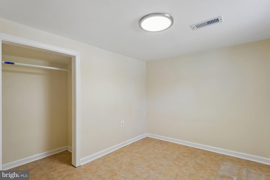 Image 19 of property listing at 1126 INGLESIDE, Baltimore, MD 21207