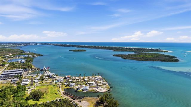 7500 PARK POINTE DRIVE 49, Englewood, FL 34224