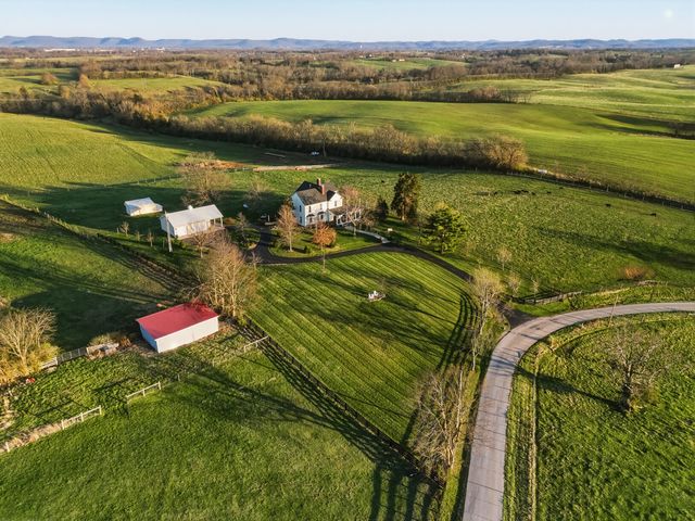 383 Moran Summit Road, Richmond, KY 40475
