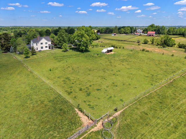 383 Moran Summit Road, Richmond, KY 40475