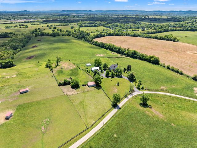 383 Moran Summit Road, Richmond, KY 40475