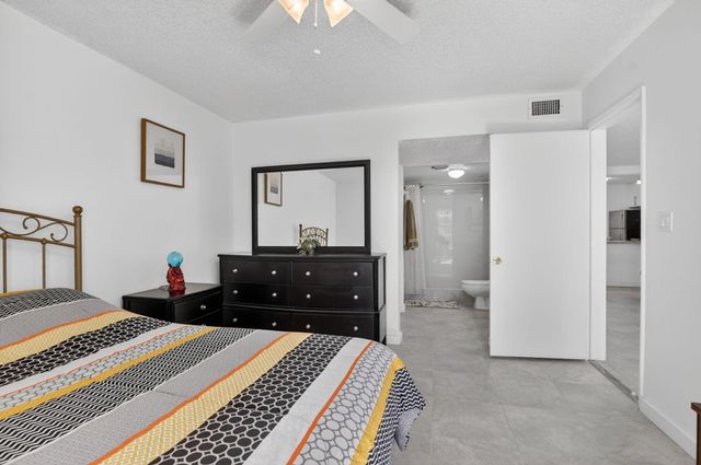 9110 Fairbanks Lane 5, Boca Raton, FL 33496