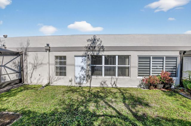 9110 Fairbanks Lane 5, Boca Raton, FL 33496