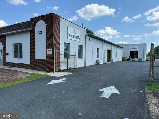 528 NICHOLSON RD, Gloucester City, NJ 08030