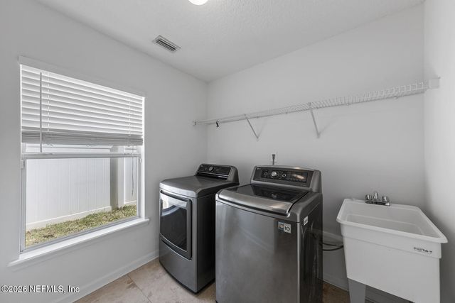 1133 CANDLEBARK Drive, Jacksonville, FL 32225