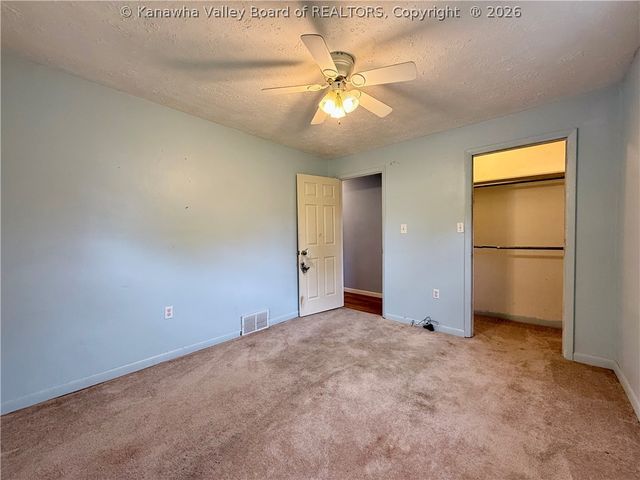 104 Ruby Lane, Sissonville, WV 25320