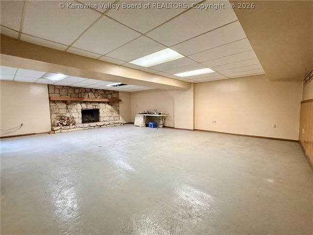 104 Ruby Lane, Sissonville, WV 25320