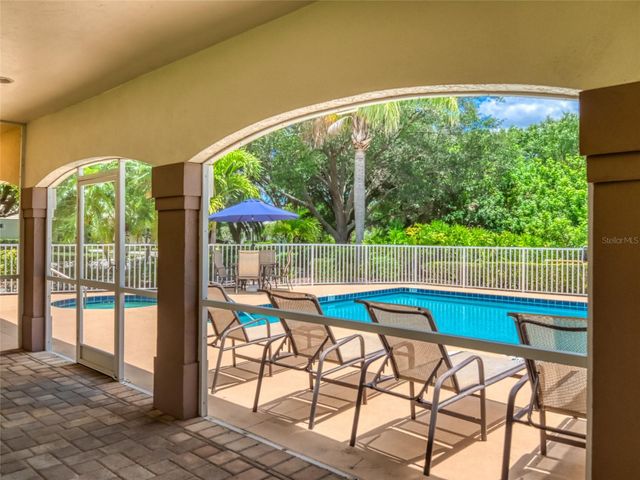 8310 WHISPERING WOODS COURT, Bradenton, FL 34202