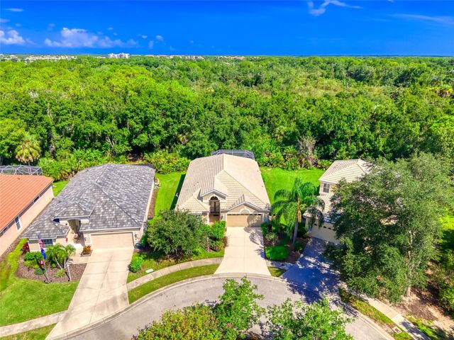 8310 WHISPERING WOODS COURT, Bradenton, FL 34202