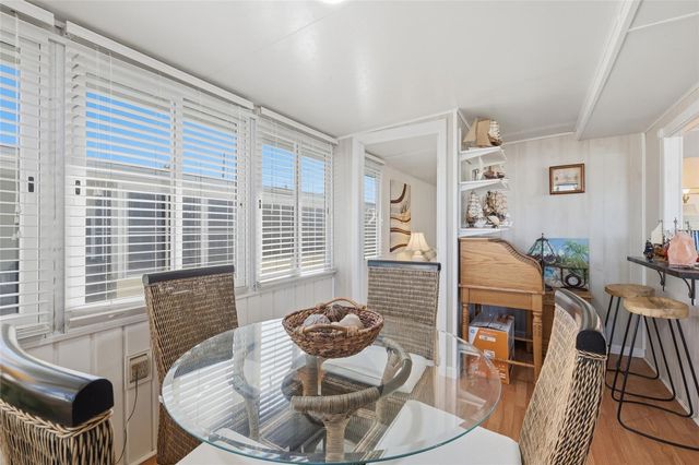 5619 BAYSHORE ROAD 111, Palmetto, FL 34221