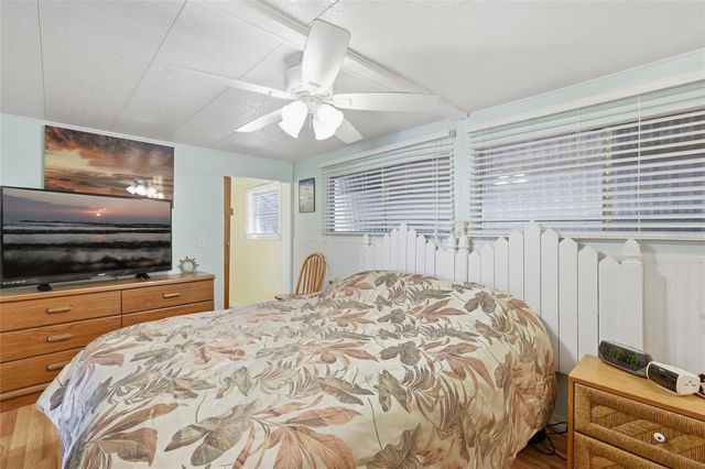 5619 BAYSHORE ROAD 111, Palmetto, FL 34221