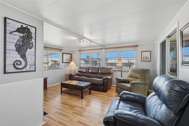 5619 BAYSHORE ROAD 111, Palmetto, FL 34221