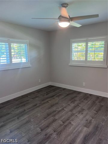 3705 Stoneridge CT, Fort Myers, FL 33908
