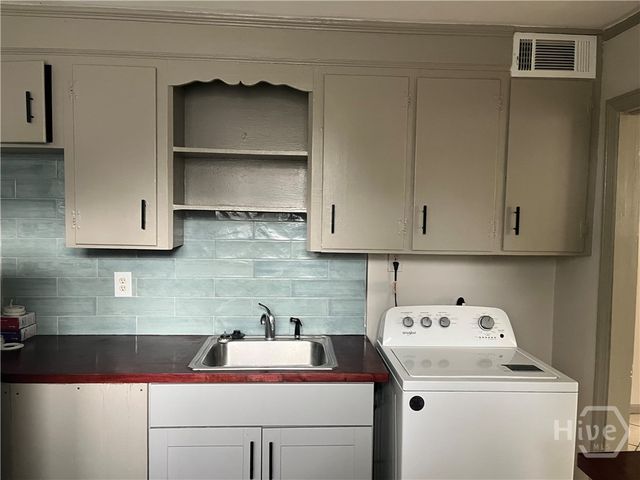 1204 Unit A W Victory Drive, Savannah, GA 31415