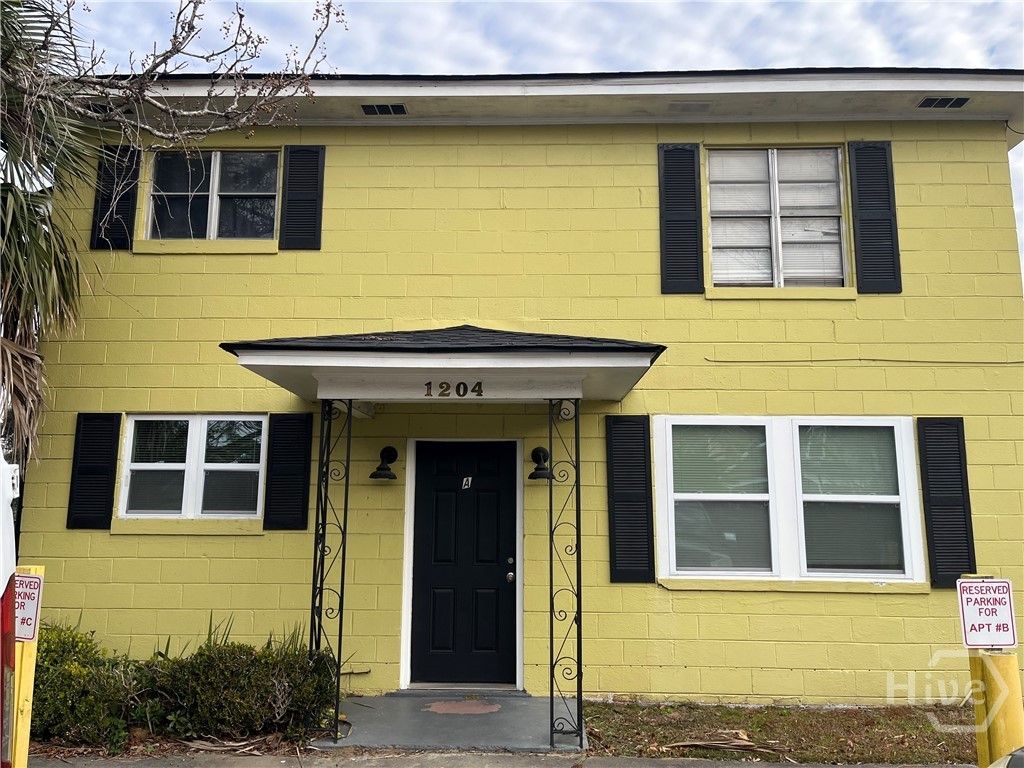 1204 Unit A W Victory Drive, Savannah, GA 31415