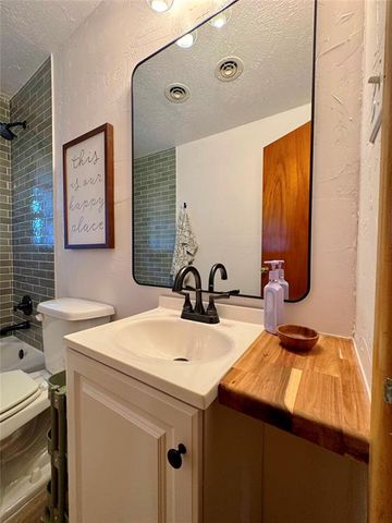200 Leonard Lane, Oklahoma City, OK 73110