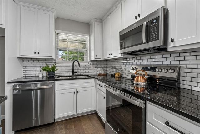 6409 N Ann Arbor Terrace, Oklahoma City, OK 73132