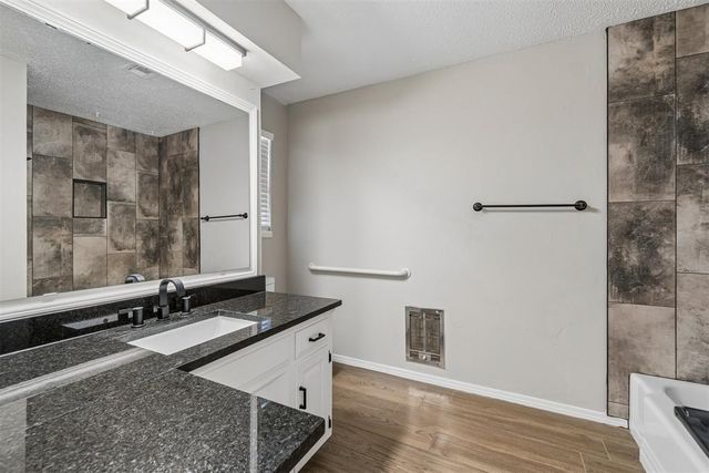 6409 N Ann Arbor Terrace, Oklahoma City, OK 73132