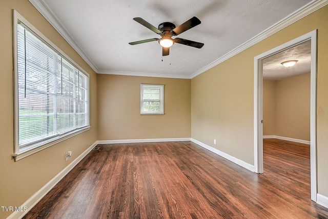 500 Peach Orchard Drive, Kingsport, TN 37665