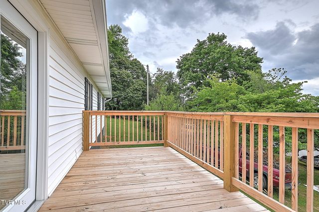 500 Peach Orchard Drive, Kingsport, TN 37665