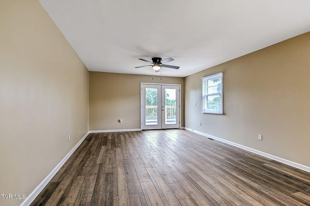 500 Peach Orchard Drive, Kingsport, TN 37665