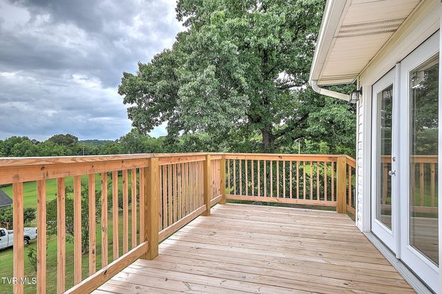 500 Peach Orchard Drive, Kingsport, TN 37665