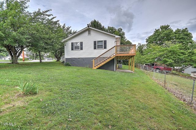 500 Peach Orchard Drive, Kingsport, TN 37665