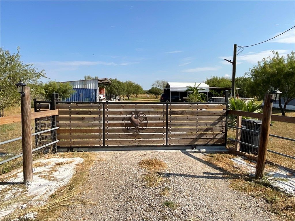 14552 County Road 1412, Sinton, TX 78387 — photo 3