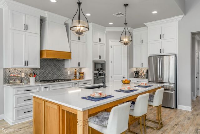 214 Conti Way, Bossier City, LA 71111