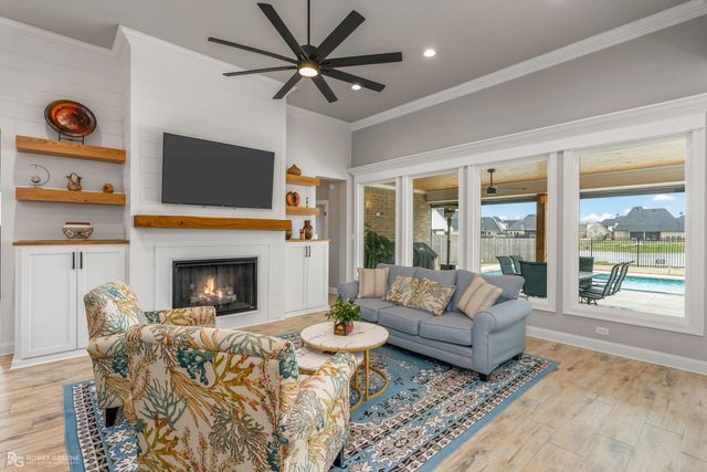 214 Conti Way, Bossier City, LA 71111