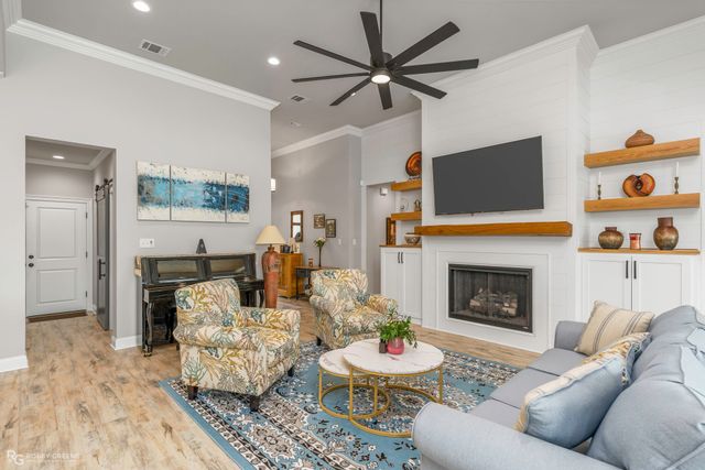 214 Conti Way, Bossier City, LA 71111