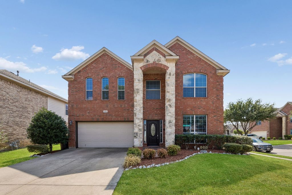 4361 Mountain Crest Drive, Fort Worth, TX 76123 — exterior