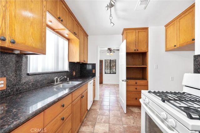 3919 Globe, Culver City, CA 90230