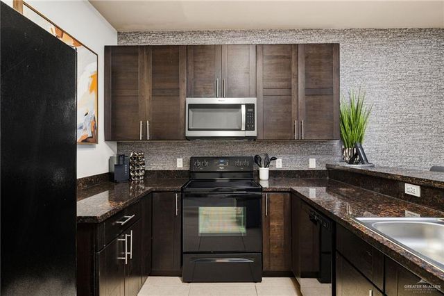 813 Travis Street 314, Mission, TX 78572