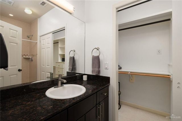 813 Travis Street 314, Mission, TX 78572