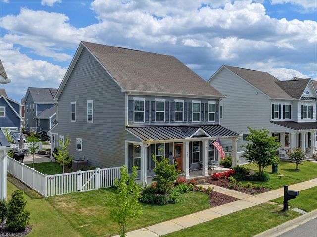 605 Big Bear LN, Chesapeake, VA 23323