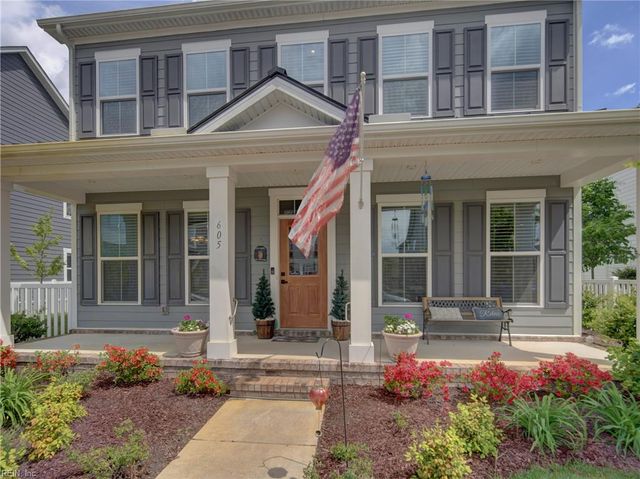 605 Big Bear LN, Chesapeake, VA 23323