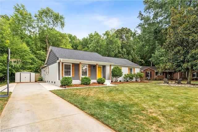 5 Harrow Place, Greensboro, NC 27455