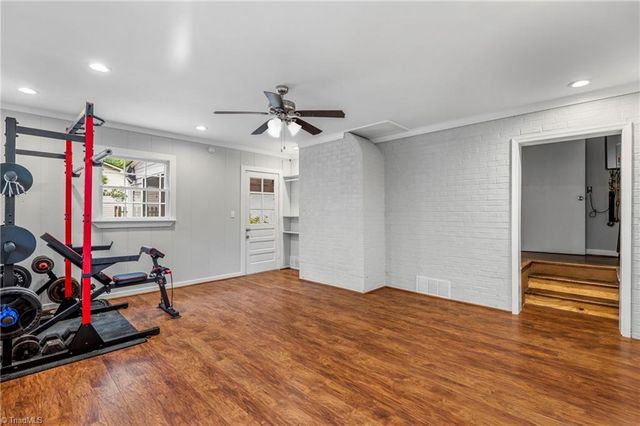 5 Harrow Place, Greensboro, NC 27455
