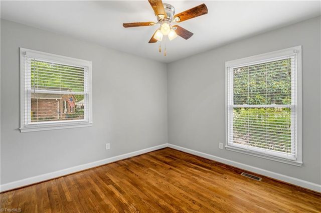 5 Harrow Place, Greensboro, NC 27455