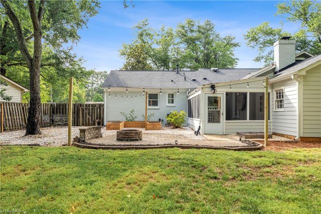 5 Harrow Place, Greensboro, NC 27455