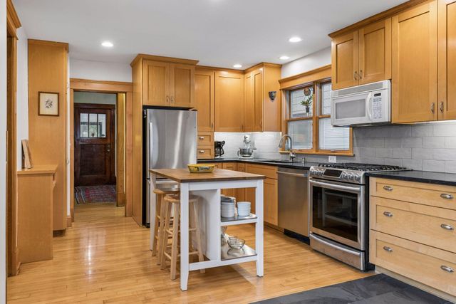 2194 Dudley Avenue, Saint Paul, MN 55108