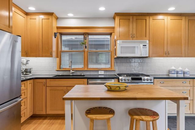 2194 Dudley Avenue, Saint Paul, MN 55108
