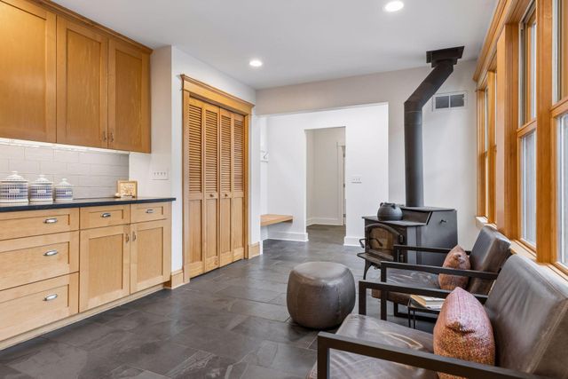 2194 Dudley Avenue, Saint Paul, MN 55108