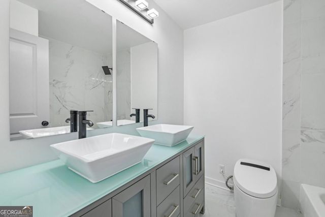 875 Hall Street NW, Atlanta, GA 30318