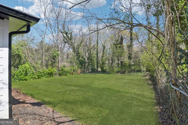 875 Hall Street NW, Atlanta, GA 30318