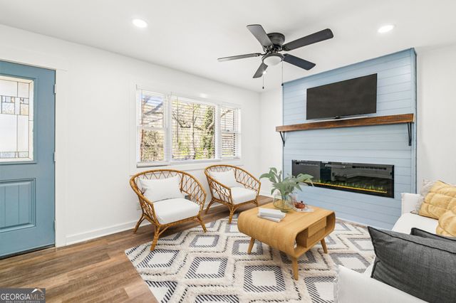 875 Hall Street NW, Atlanta, GA 30318