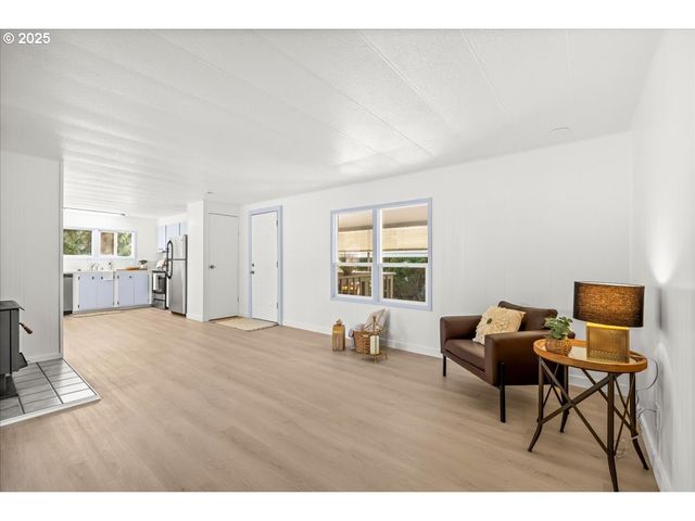 6900 Sw 195TH Ave 220, Beaverton, OR 97007