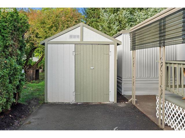 6900 Sw 195TH Ave 220, Beaverton, OR 97007